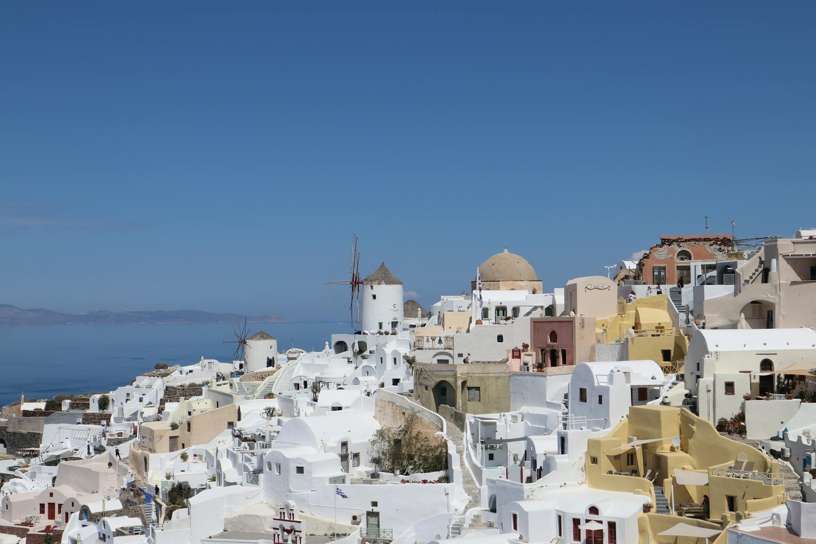 Oia vs Fira vs Imerovigli: Which Village Should You Stay In?