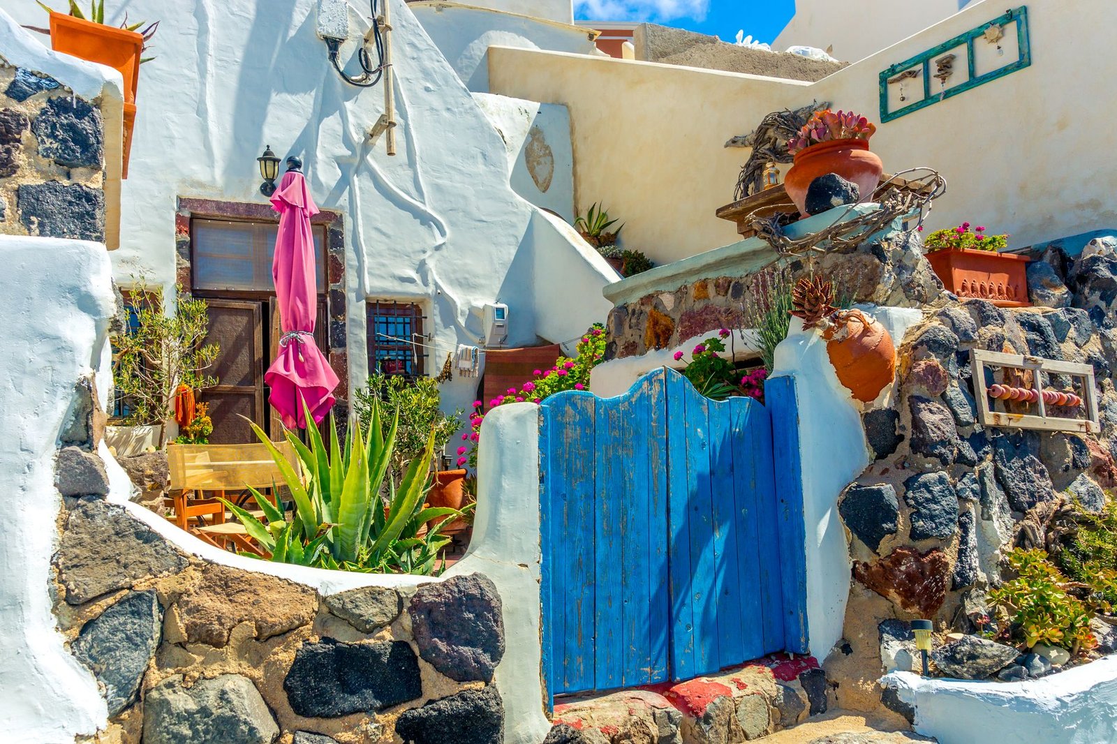 Imerovigli, Santorini 2026: The Quiet Alternative to Oia
