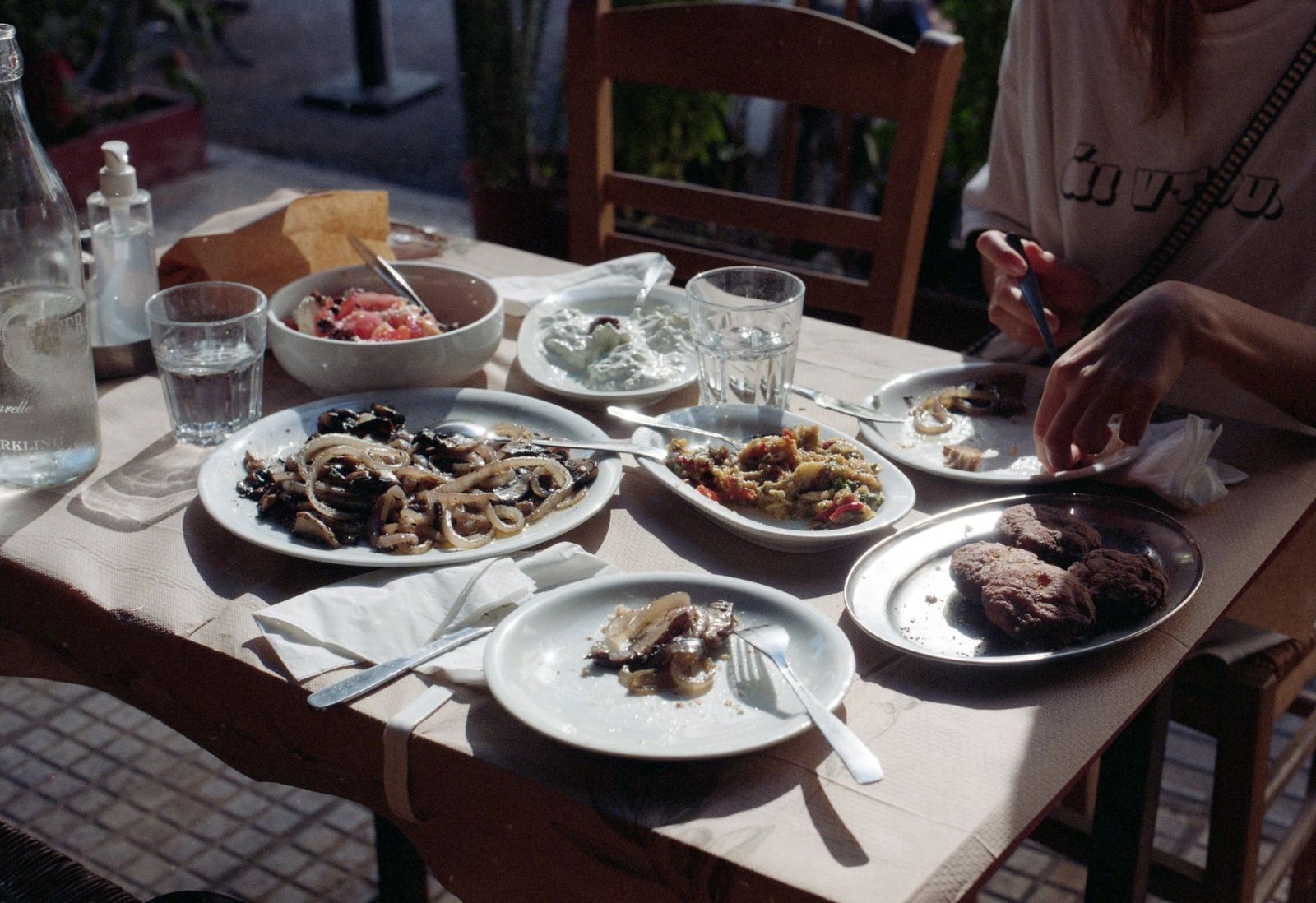 Santorini Street Food 2026: Cheap Eats & Where Locals Actually Eat