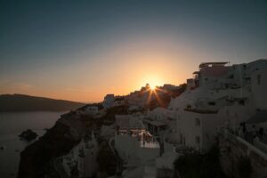 Santorini Oia Sunset Santorini - jimmy teoh / Pexels